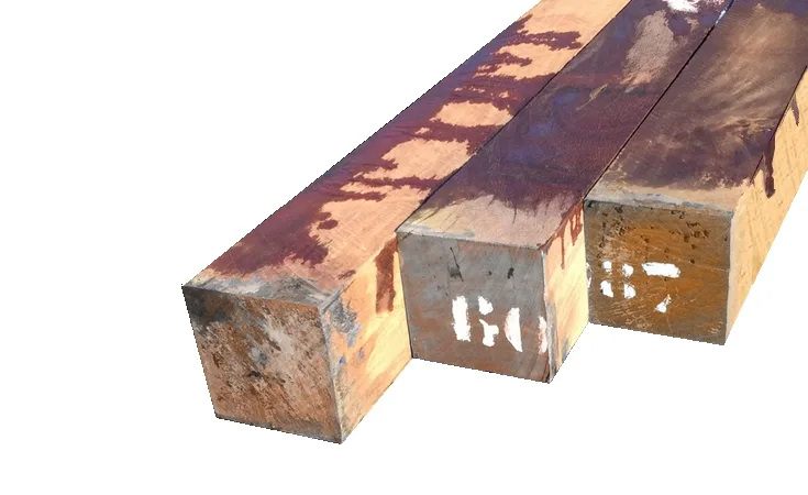 120x120mm Okan Hit & Miss Geschaafde paal (2,50m)