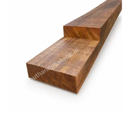 100x150mm Okan Fijnbezaagde balk met Liplas(4,00m)