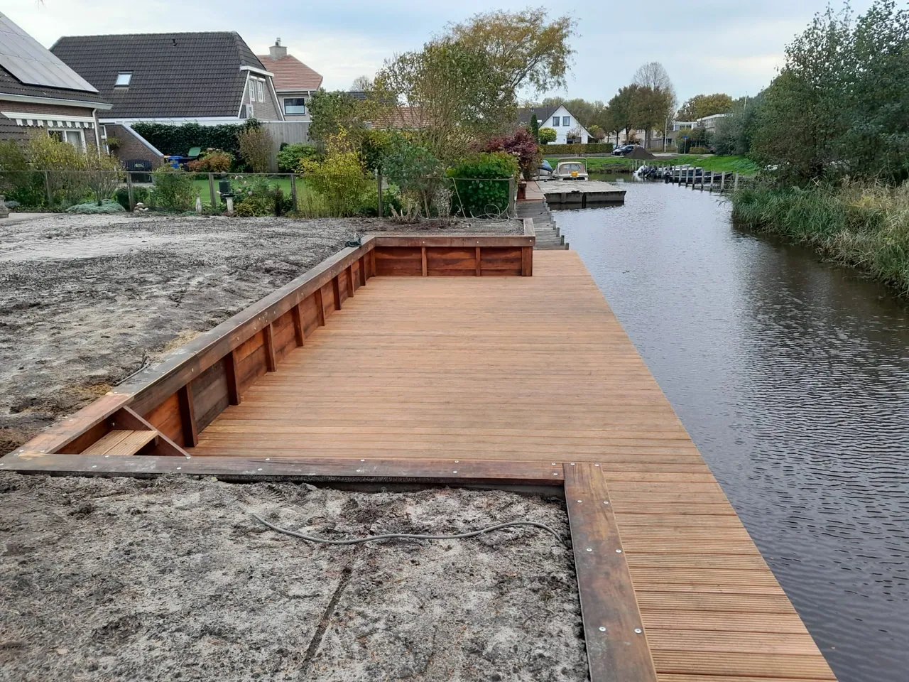 Vlonder langs de gracht, tweede standpunt
