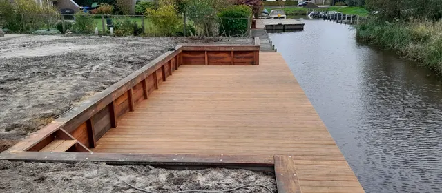 Vlonder langs de gracht, tweede standpunt