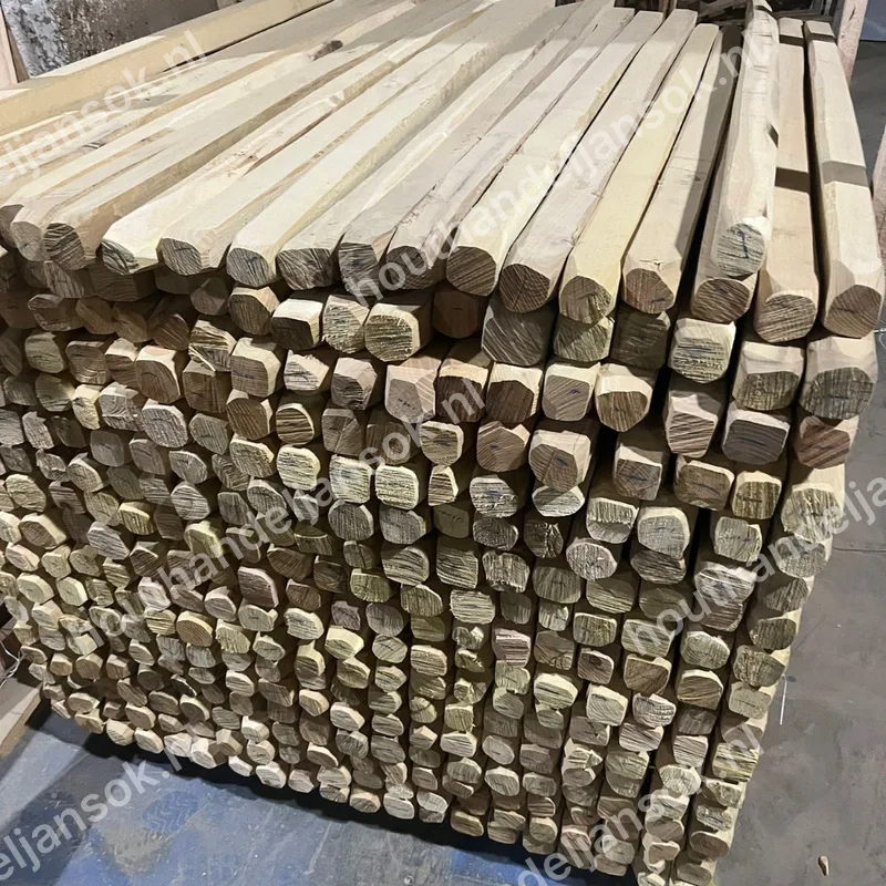 Robinia post 180 cm (Ø 8/10 cm) - Acacia post
